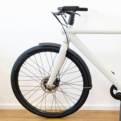 digital Radfahren: minimalistisches Design beim Smartbike
