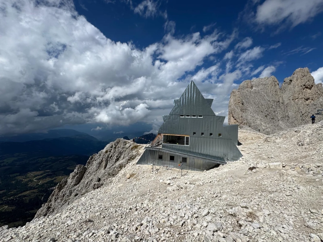 Santnerpasshuette Dolomiten Panorama